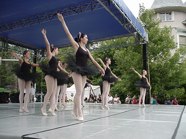 Elmwood Arts Festival - August 24, 2002